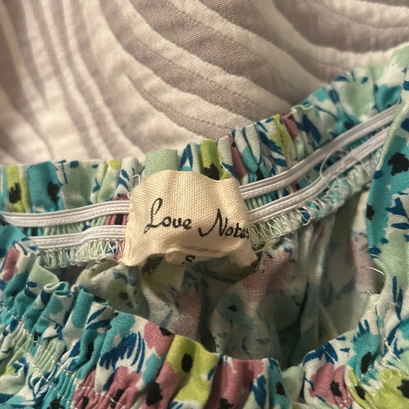 Cute blue flower blouse - Picture 4 of 5